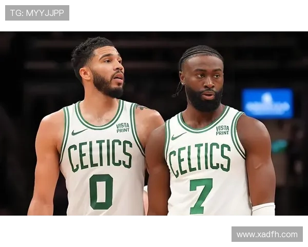 杰伦-布朗生涯第五次三双超越塔图姆升至绿军队史第九凯尔特人NBA赛场 杰伦-布朗生涯第五次三双超越塔图姆升至绿军队史第九凯尔特人NBA赛场